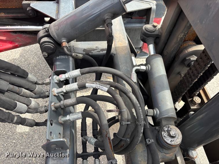 image for item DU6372 2013 Moffet M55 forklift
