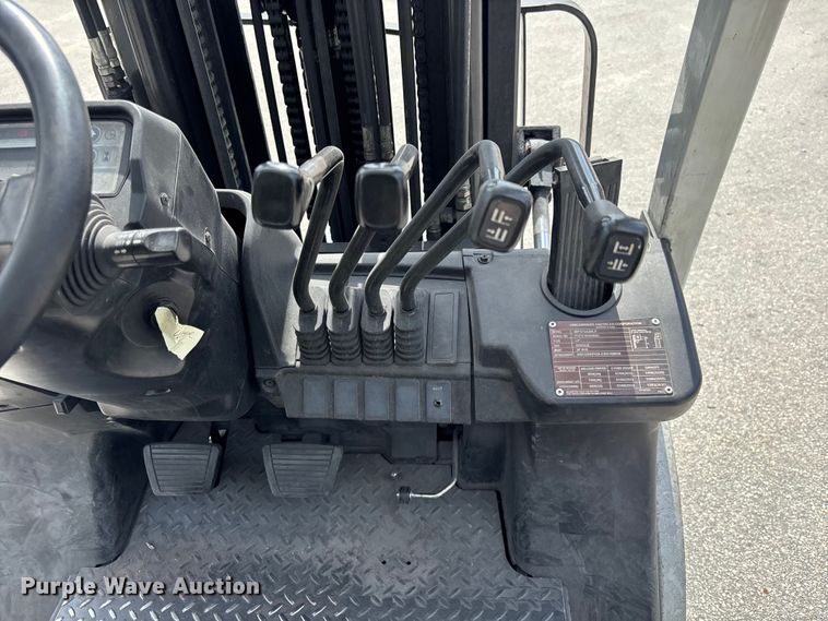 image for item DU6373 2018 Unicarriers PF50 forklift