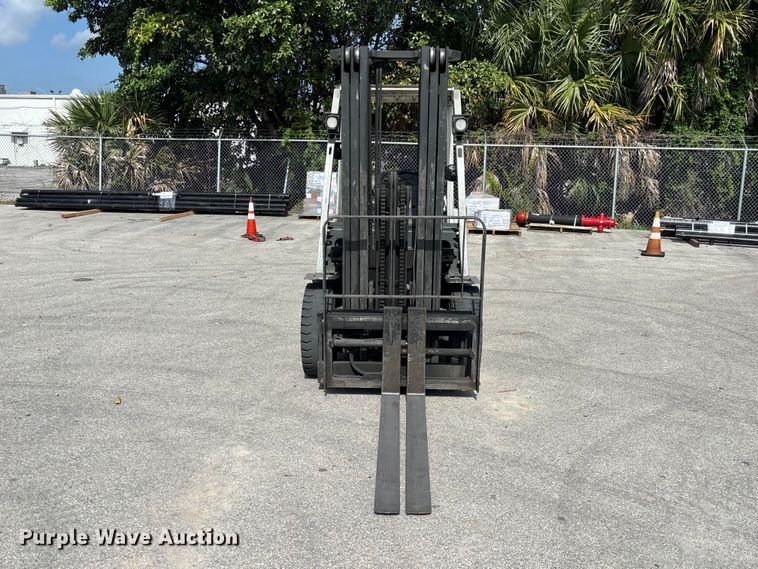 image for item DU6374 2018 Unicarriers PF70 forklift