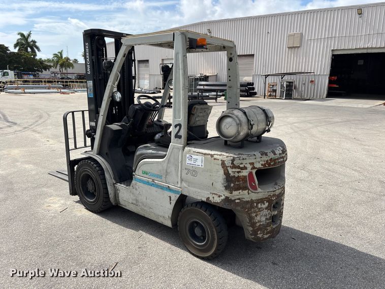 image for item DU6374 2018 Unicarriers PF70 forklift