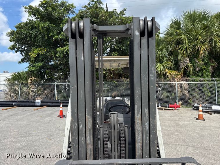image for item DU6374 2018 Unicarriers PF70 forklift