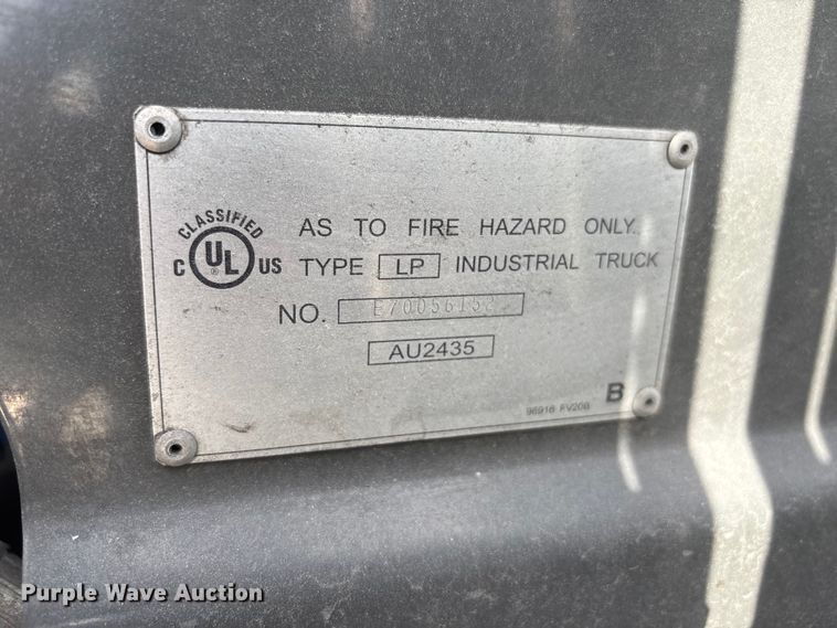 image for item DU6374 2018 Unicarriers PF70 forklift