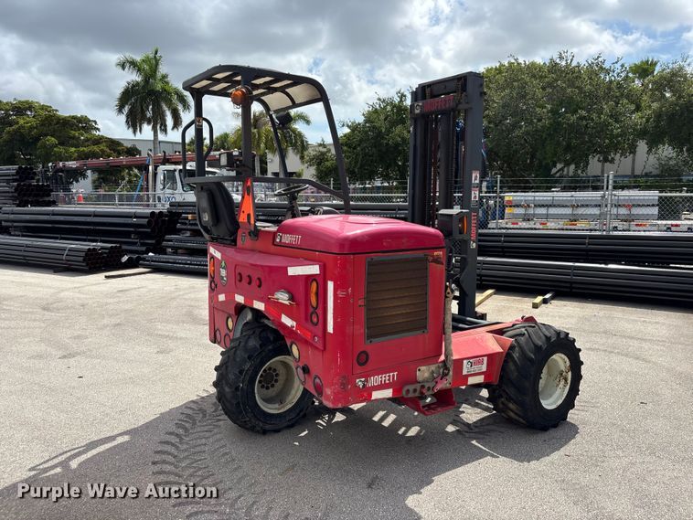 image for item DU6375 2016 Moffet M8 55.3 forklift