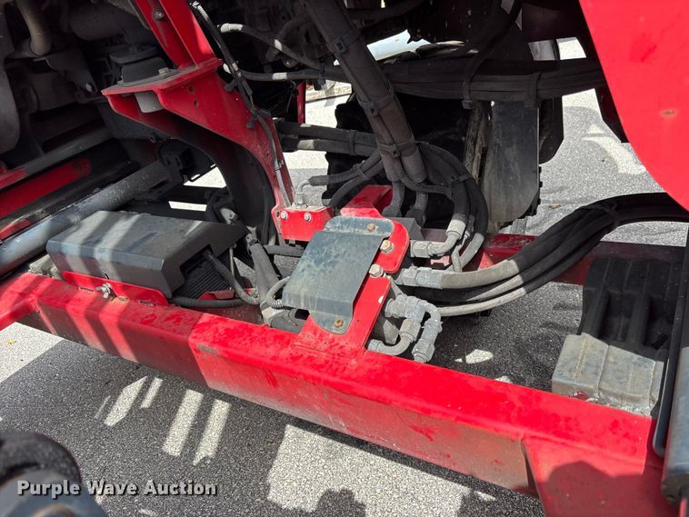 image for item DU6375 2016 Moffet M8 55.3 forklift