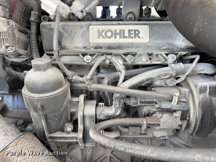 image for item DU6375 2016 Moffet M8 55.3 forklift