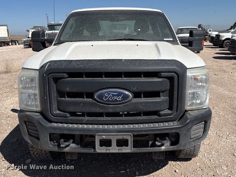 image for item DZ5384 2016 Ford F250 Super Duty Ext. Cab pickup truck