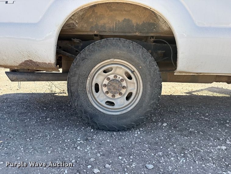 image for item DZ5384 2016 Ford F250 Super Duty Ext. Cab pickup truck