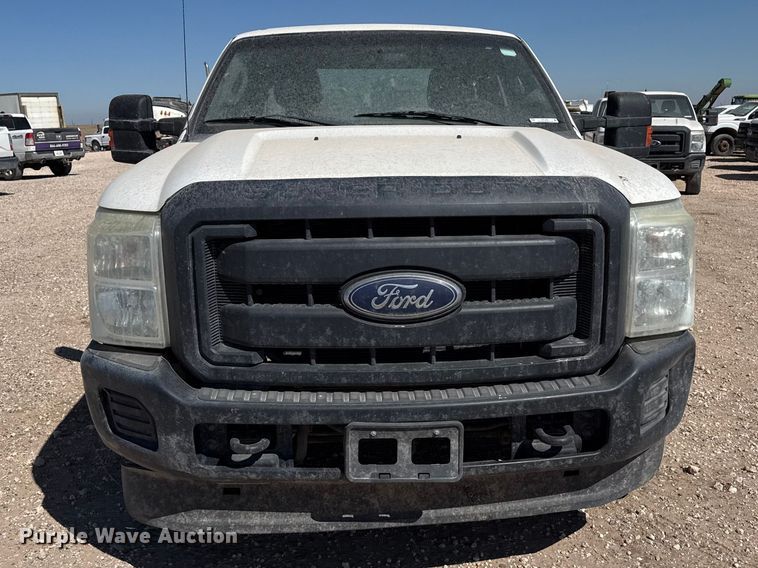 image for item DZ5385 2016 Ford F250 Super Duty Ext. Cab pickup truck