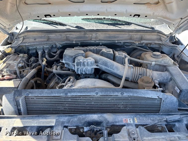 image for item DZ5385 2016 Ford F250 Super Duty Ext. Cab pickup truck