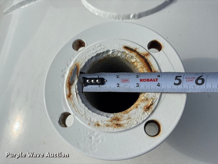 image for item EA7323 Vacuum tank