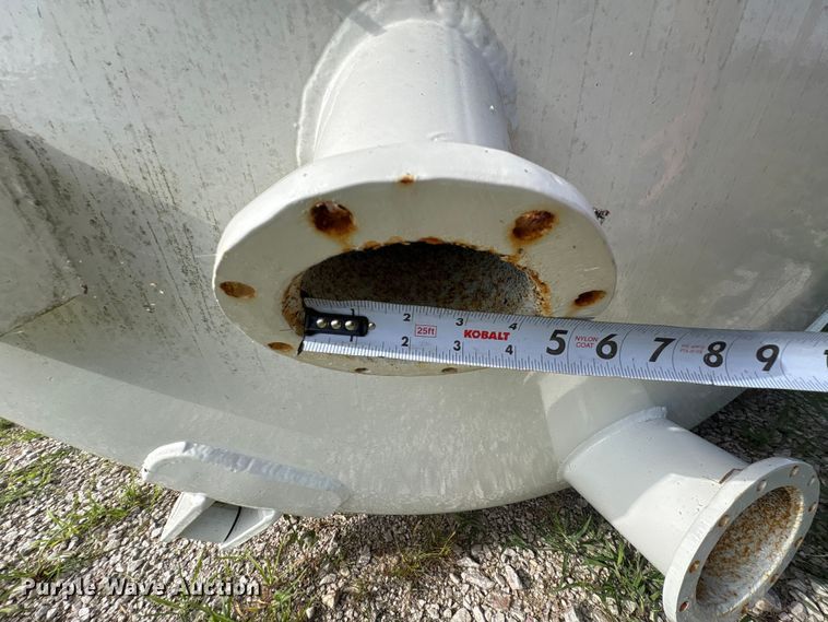 image for item EA7323 Vacuum tank