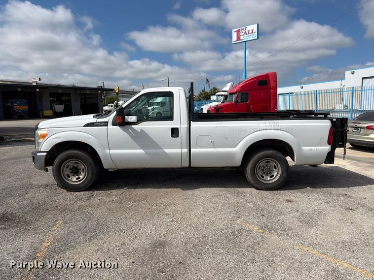 image for item ED5338 2016 Ford F250 Super Duty pickup truck