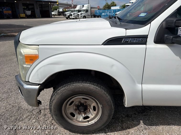 image for item ED5338 2016 Ford F250 Super Duty pickup truck