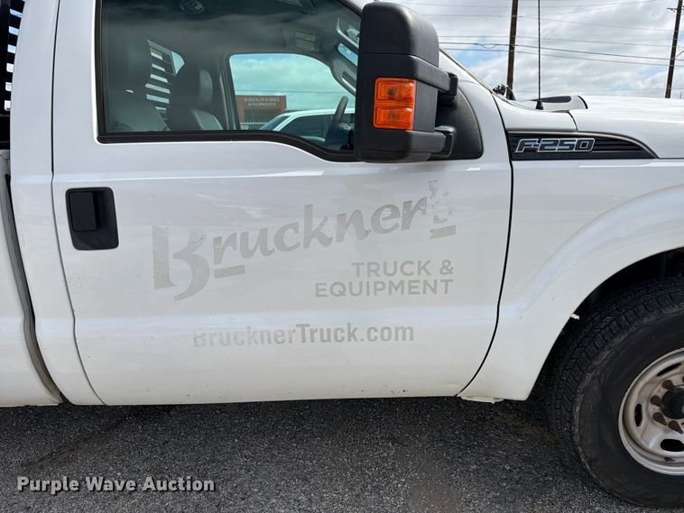 image for item ED5338 2016 Ford F250 Super Duty pickup truck