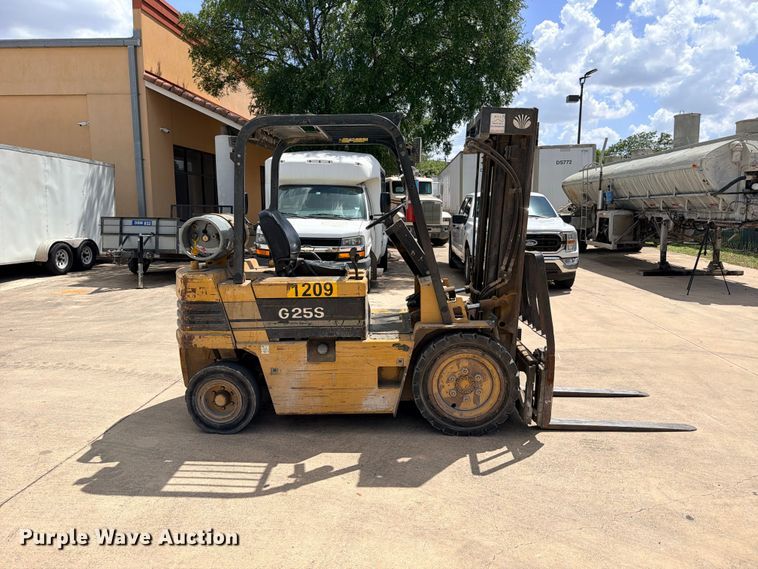 image for item ED5395 Daewoo G25S-2 forklift