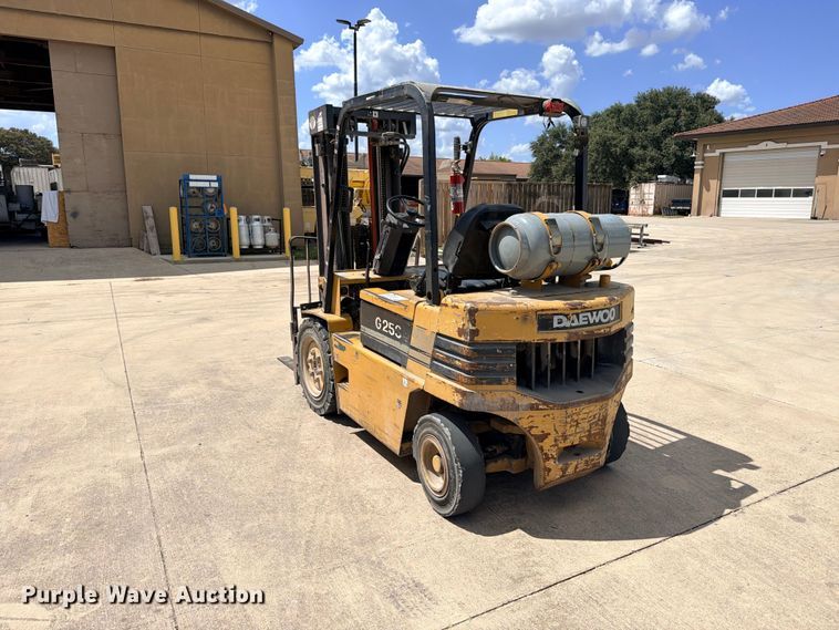 image for item ED5395 Daewoo G25S-2 forklift