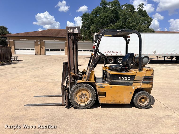 image for item ED5395 Daewoo G25S-2 forklift
