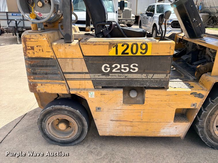 image for item ED5395 Daewoo G25S-2 forklift