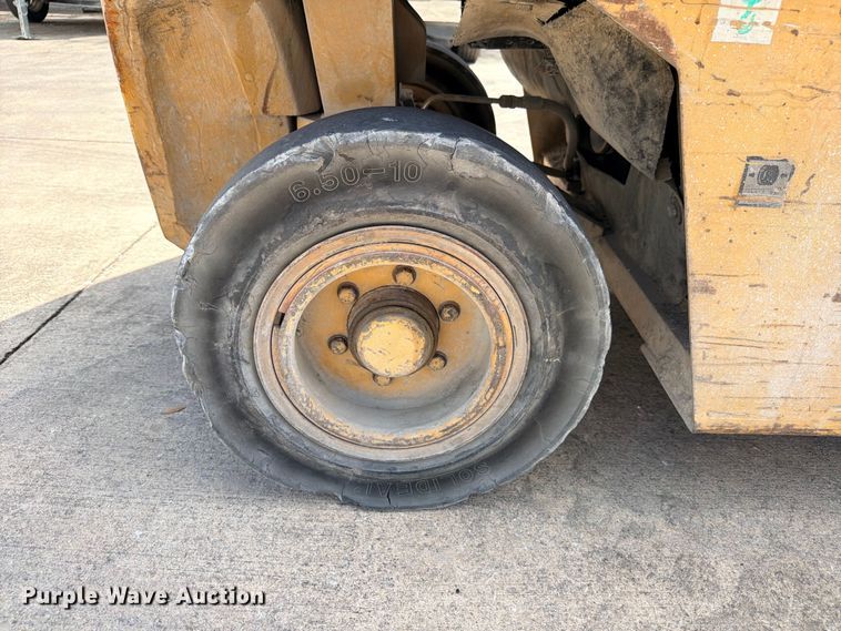 image for item ED5395 Daewoo G25S-2 forklift