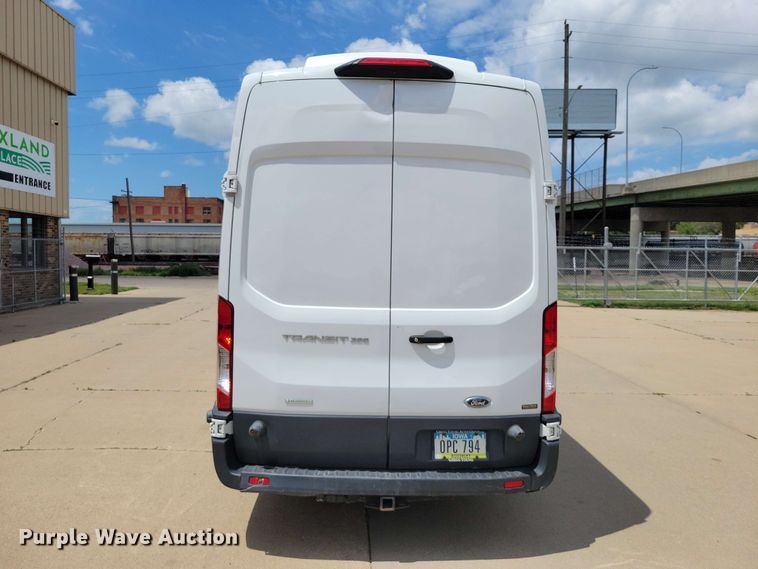 image for item EE1069 2018 Ford Transit 350 van