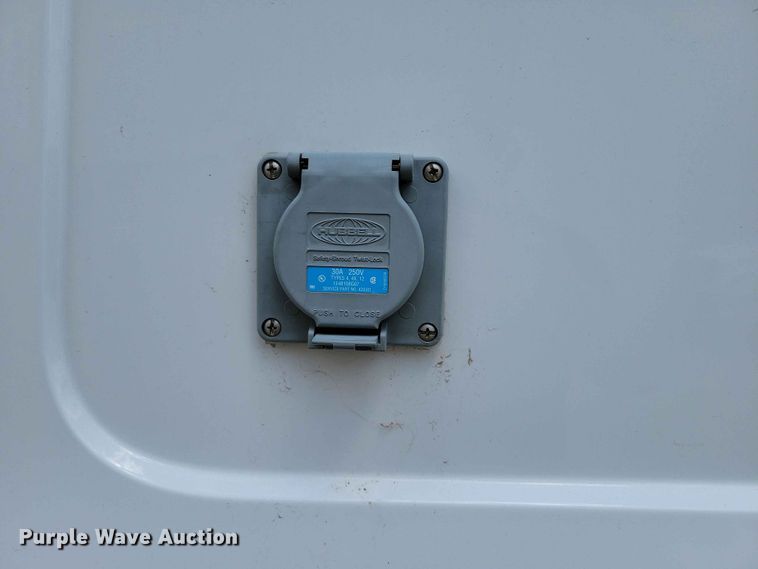 image for item EE1069 2018 Ford Transit 350 van