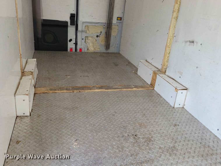 image for item EE1069 2018 Ford Transit 350 van