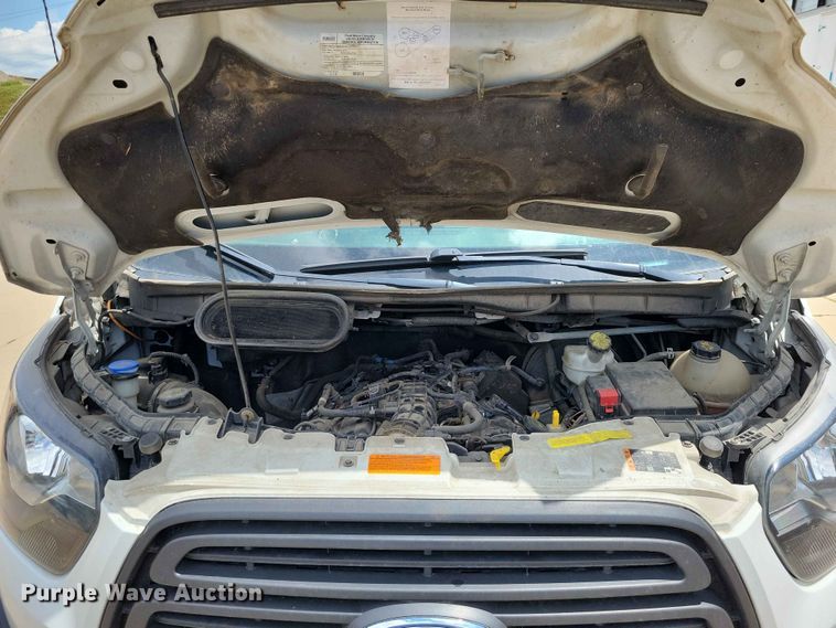 image for item EE1069 2018 Ford Transit 350 van