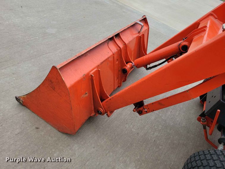 image for item EE1099 Kubota BX1500 MFWD tractor