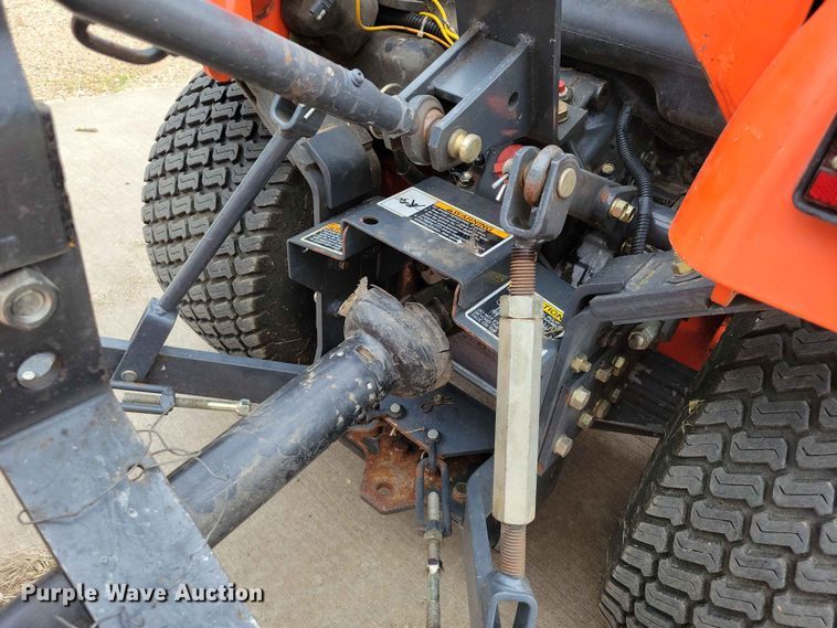 image for item EE1099 Kubota BX1500 MFWD tractor