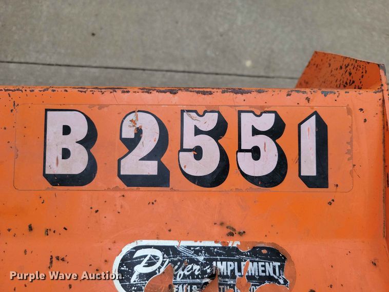 image for item EE1099 Kubota BX1500 MFWD tractor