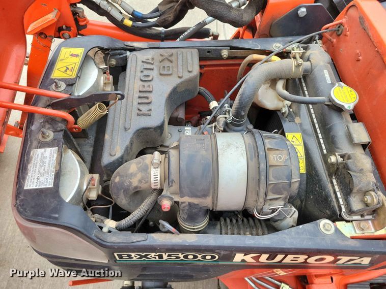 image for item EE1099 Kubota BX1500 MFWD tractor