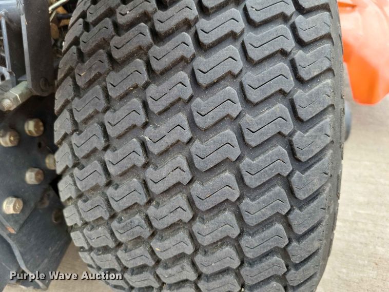 image for item EE1099 Kubota BX1500 MFWD tractor