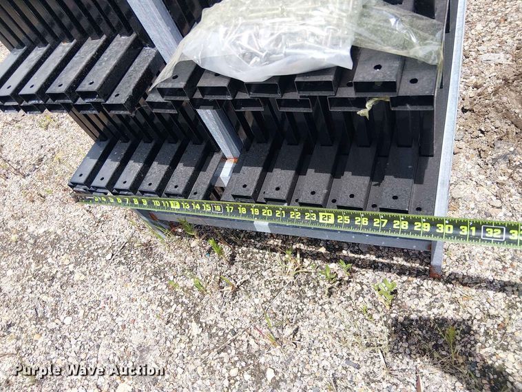 image for item EE1617 (22) Valley Pioneer F10 fence panels