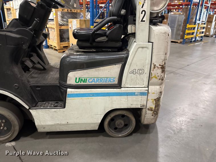 image for item EF1263 2017 UniCarriers CFS40 forklift