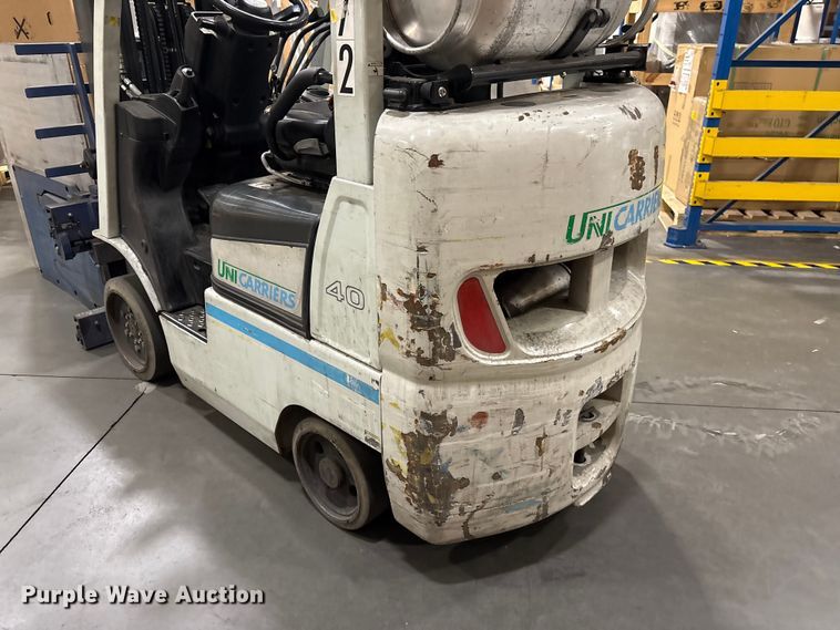 image for item EF1263 2017 UniCarriers CFS40 forklift