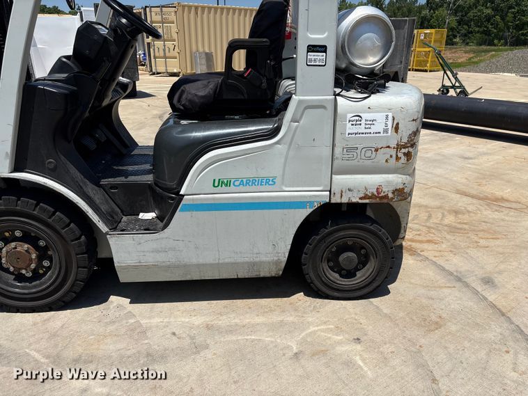 image for item EF1266 2017 UniCarriers PF50 forklift