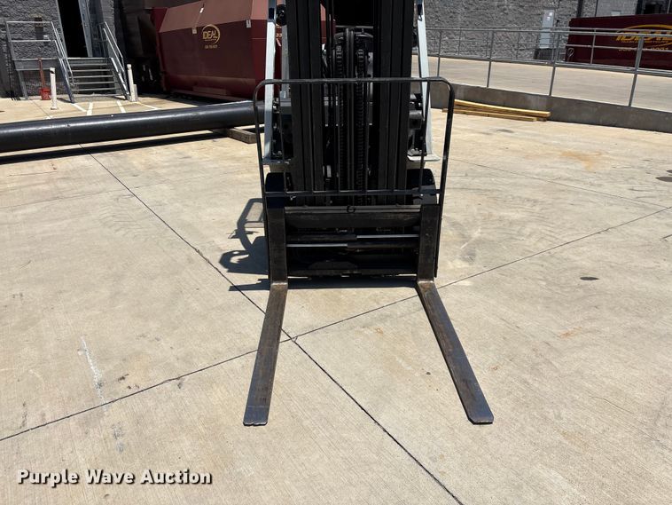 image for item EF1266 2017 UniCarriers PF50 forklift