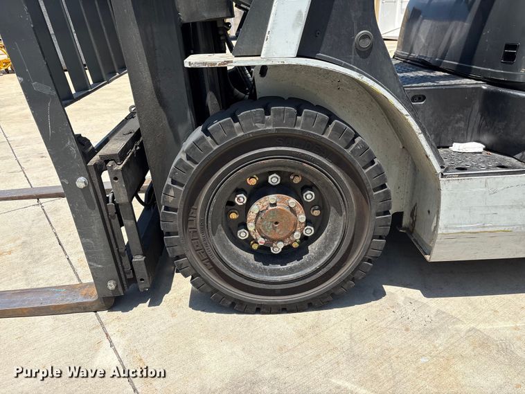 image for item EF1266 2017 UniCarriers PF50 forklift