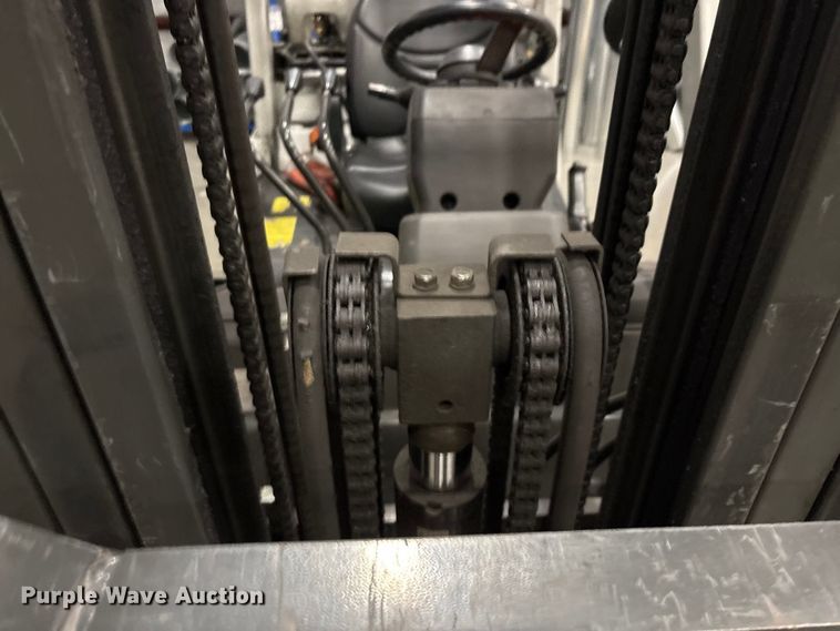image for item EF1269 2017 UniCarriers CFS40 forklift