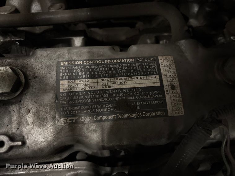 image for item EF1269 2017 UniCarriers CFS40 forklift