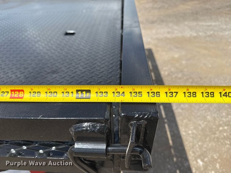 image for item EG6061 2012 Ford F550 Super Duty SuperCab flatbed pickup truck