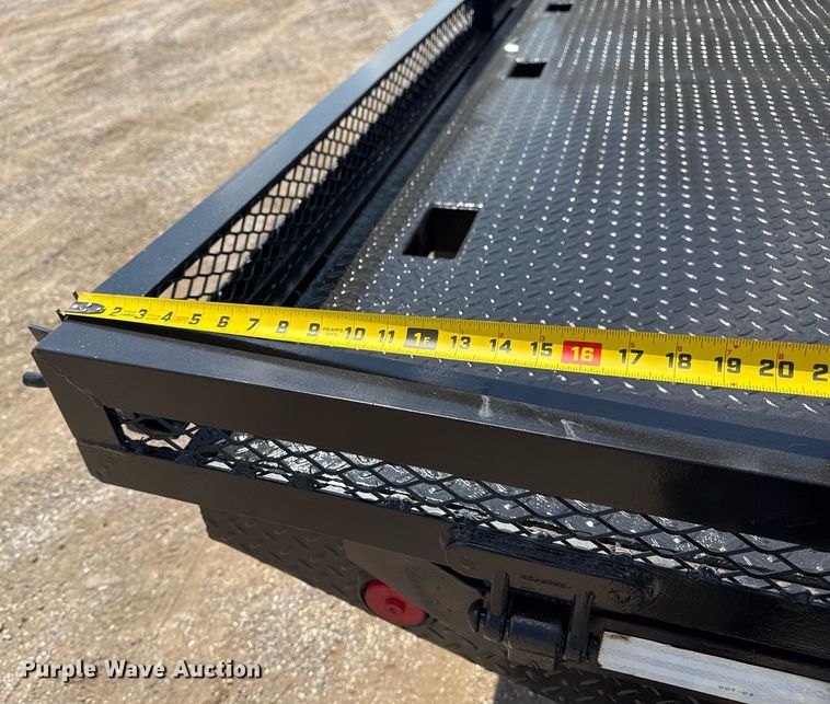 image for item EG6061 2012 Ford F550 Super Duty SuperCab flatbed pickup truck