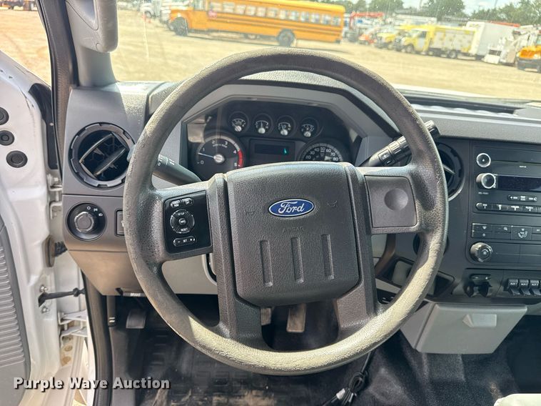 image for item EG6061 2012 Ford F550 Super Duty SuperCab flatbed pickup truck