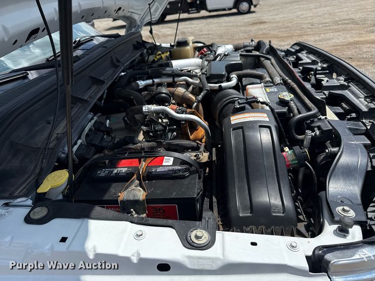 image for item EG6061 2012 Ford F550 Super Duty SuperCab flatbed pickup truck