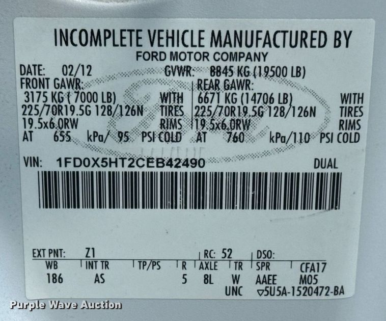image for item EG6061 2012 Ford F550 Super Duty SuperCab flatbed pickup truck