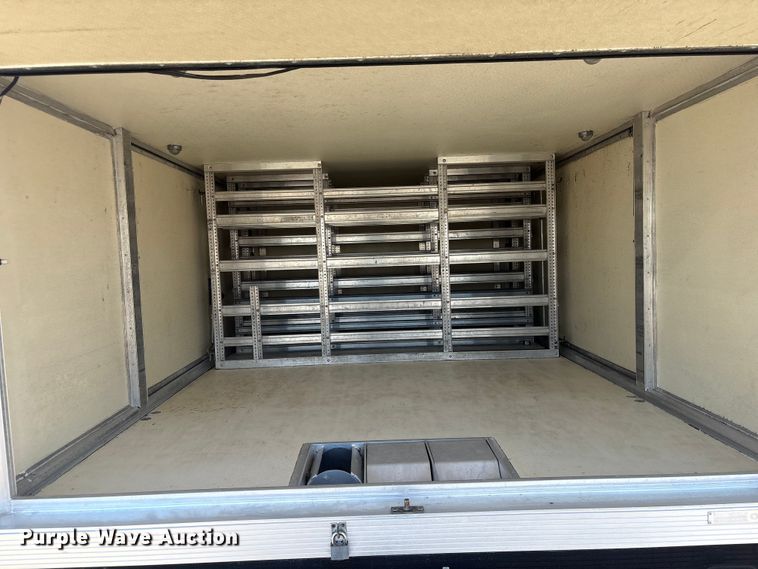 image for item EG9211 2000 Isuzu NPR refrigerated delivery truck