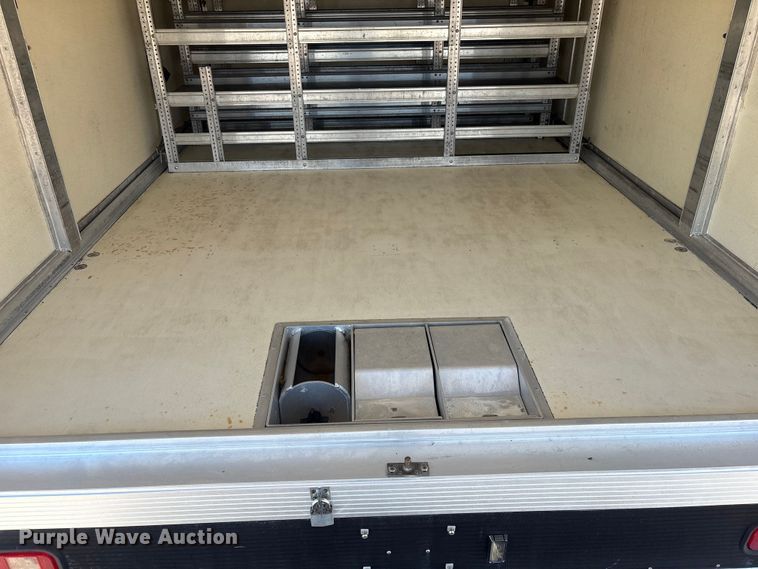 image for item EG9211 2000 Isuzu NPR refrigerated delivery truck