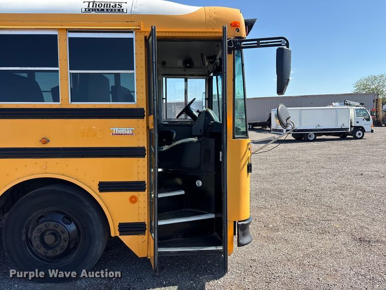 image for item EG9212 2011 Thomas Built MVP-EF school bus