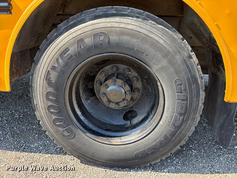 image for item EG9212 2011 Thomas Built MVP-EF school bus