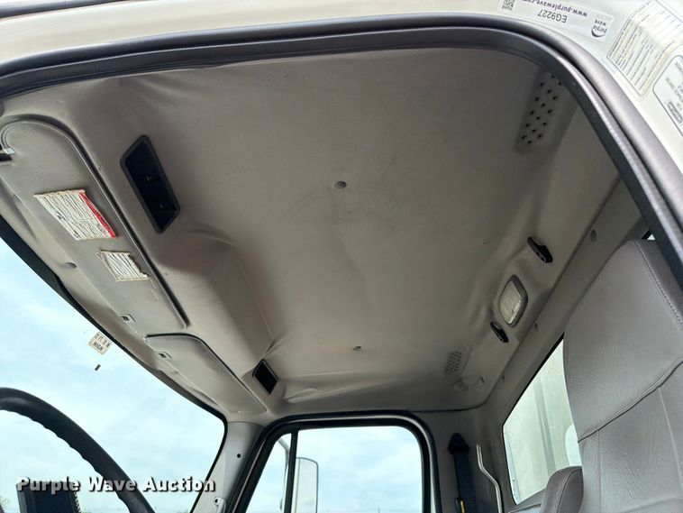 image for item EG9227 2014 Freightliner Business Class M2 paper shredder truck